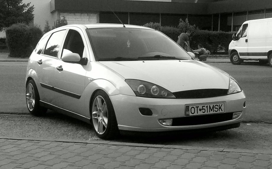 Ford Focus 1.8 16v