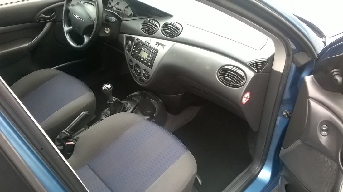 Ford Focus 1.8 zetec 2001