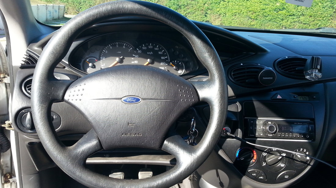 Ford Focus 1.8TDDI 2000