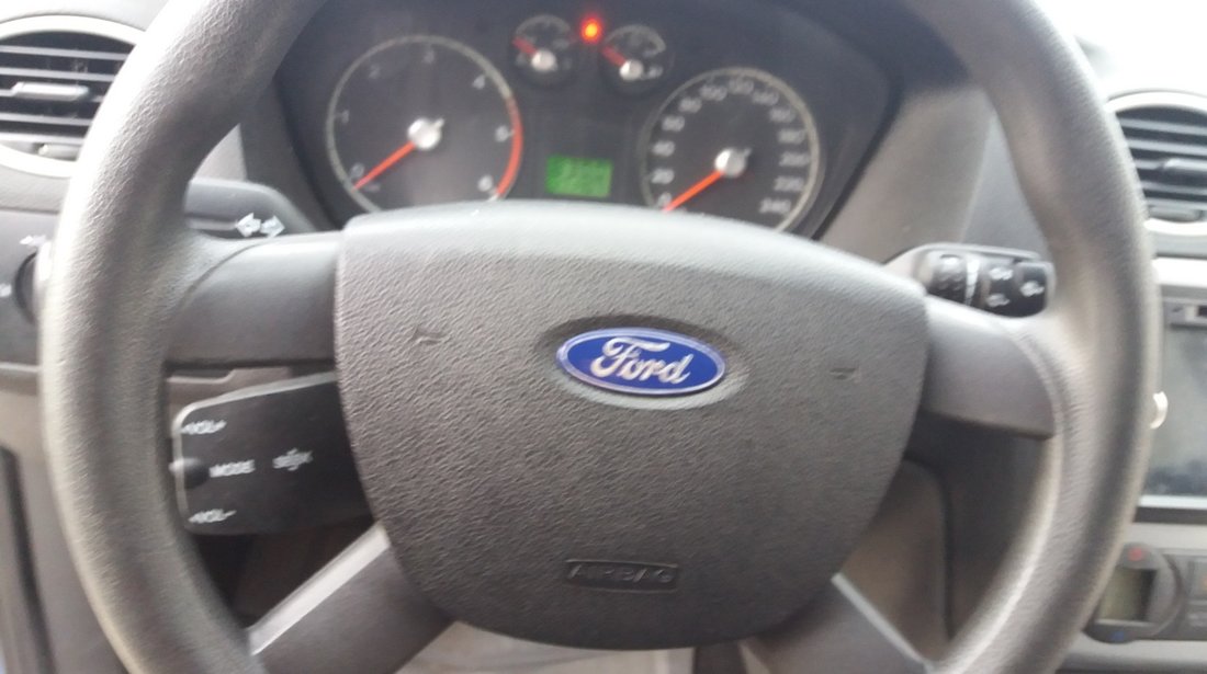 Ford Focus 1.9 2005
