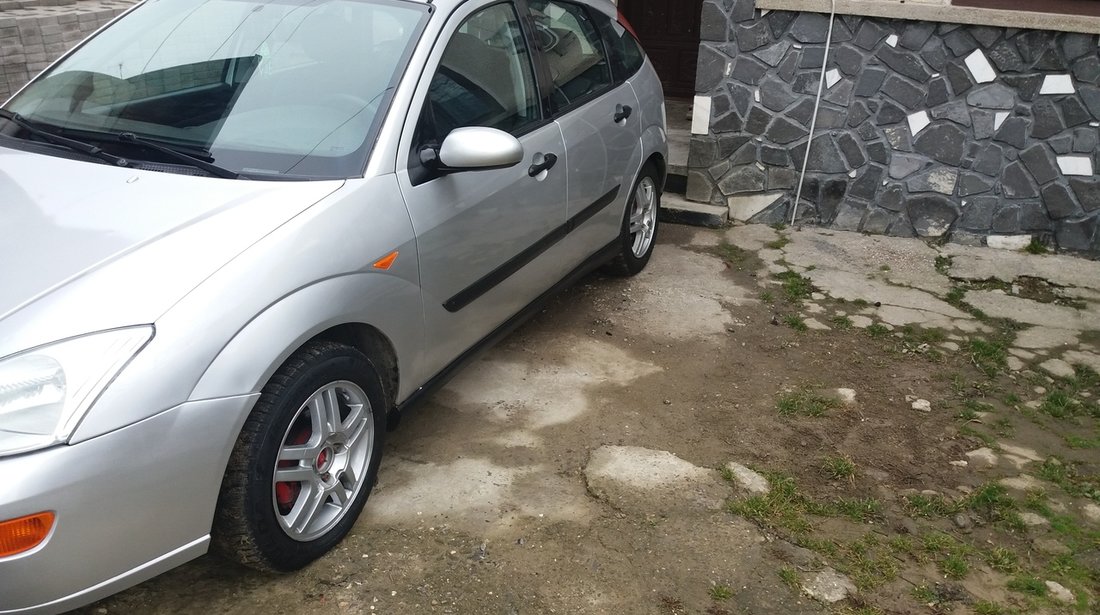 Ford Focus 14 2002