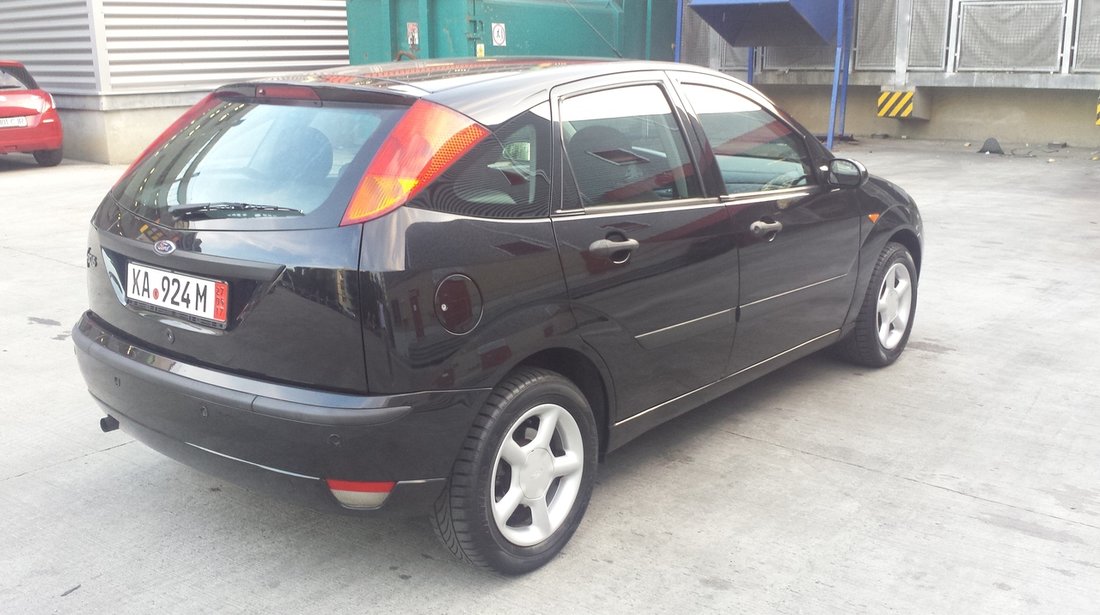 Ford Focus 16 2002