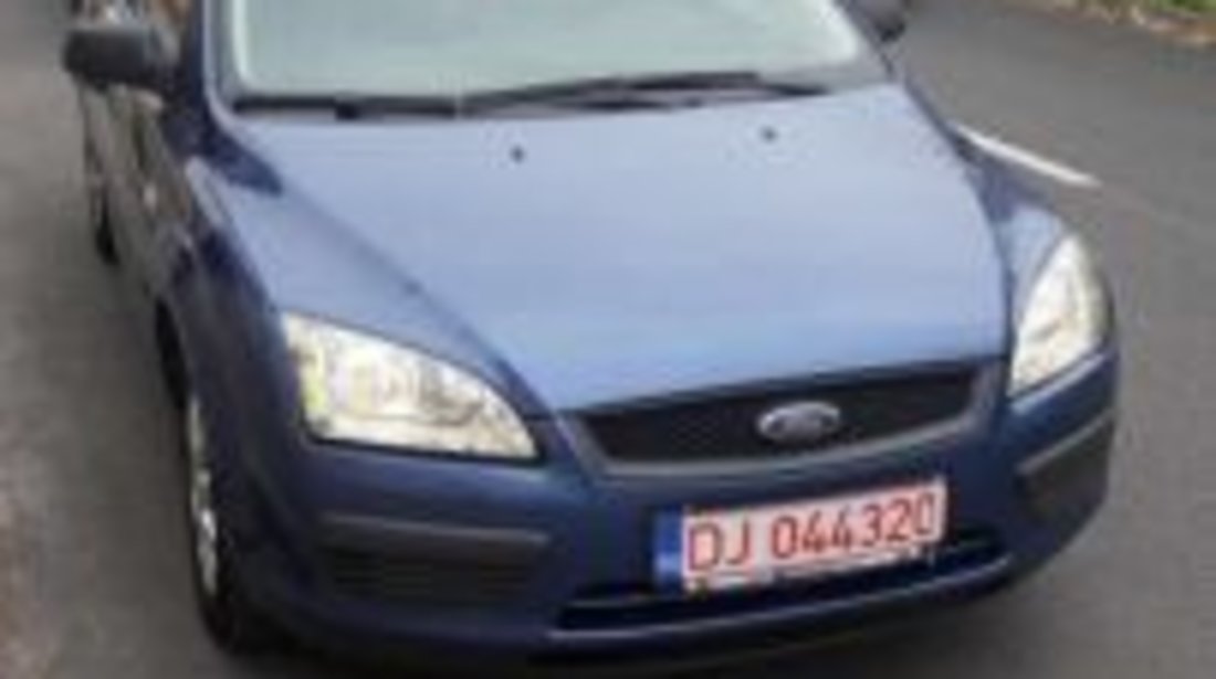 Ford Focus 16 2004