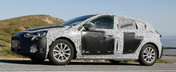 Cel mai asteptat hatchback al momentului a fost surprins in teste. Cum arata noul model la interior