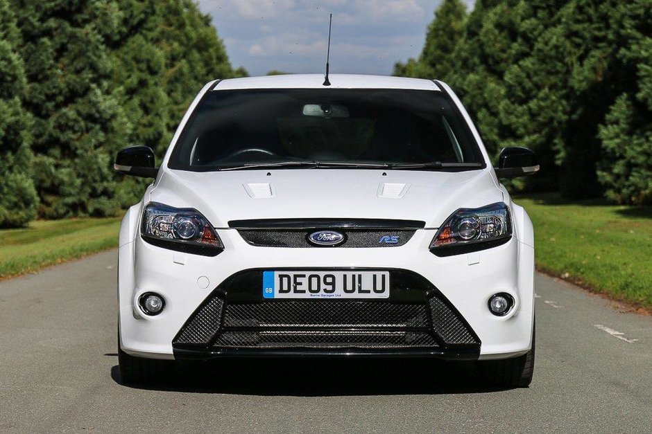 Ford Focus RS cu 15.000 km