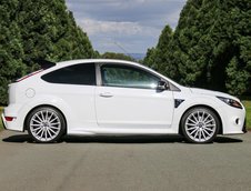 Ford Focus RS cu 15.000 km