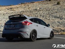 Ford Focus RS cu suspensie pe aer