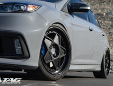 Ford Focus RS cu suspensie pe aer