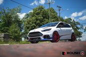 Ford Focus RS Roush cu jante Vossen