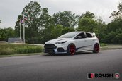 Ford Focus RS Roush cu jante Vossen