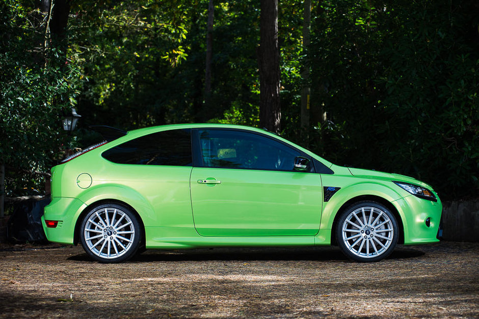 Ford Focus RS scos la licitatie