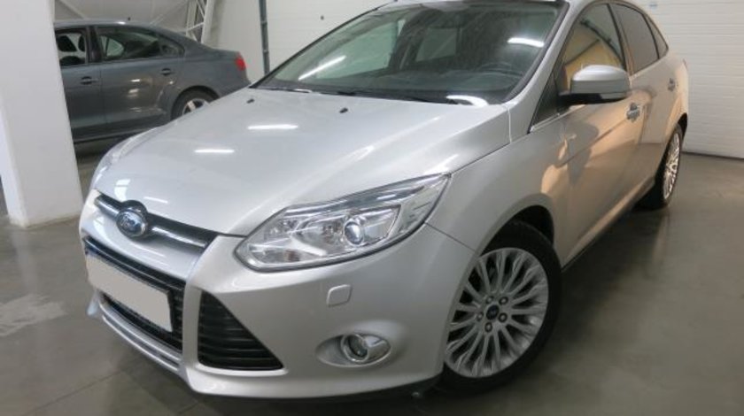 Ford Focus Sedan 1.6 TDCi 116 CP Titanium x plus Keyless Go 2013