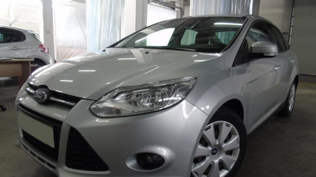 Ford Focus Sedan 1.6 TDCi 95 CP Trend 2012