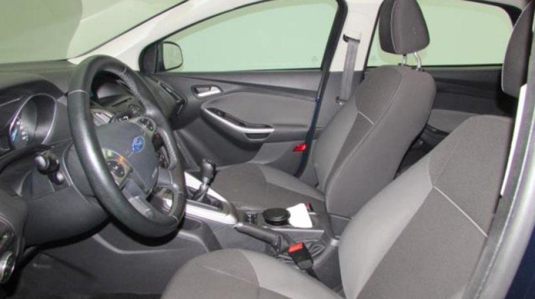 Ford Focus Sedan 1.6 TDCi Trend 116 CP 2012