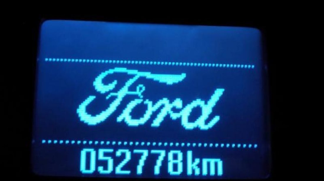 Ford Focus Sedan 1.6 TDCi Trend 95 CP 2013