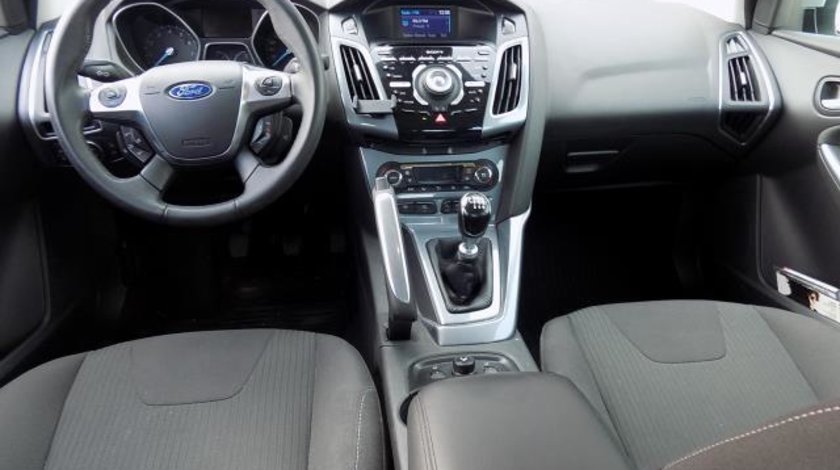 Ford Focus Sedan Titanium 1.6 Ecoboost 150 CP M6 Start&Stop Keyless Go 2011
