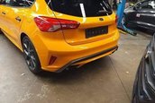 Ford Focus ST complet necamuflat