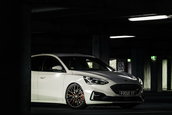 Ford Focus ST de la JMS Fahrzeugteile