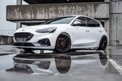 Ford Focus ST de la JMS Fahrzeugteile