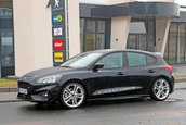 Ford Focus ST necamuflat