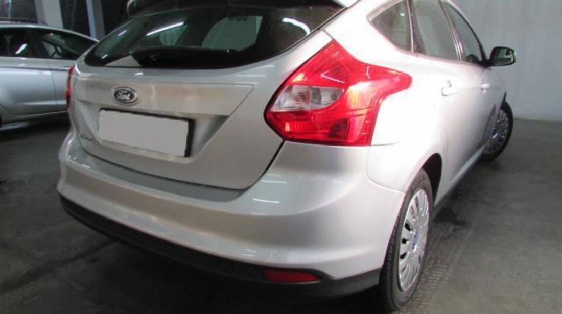 Ford Focus Trend 1.6 TDCi DPF 95 CP M6 2013