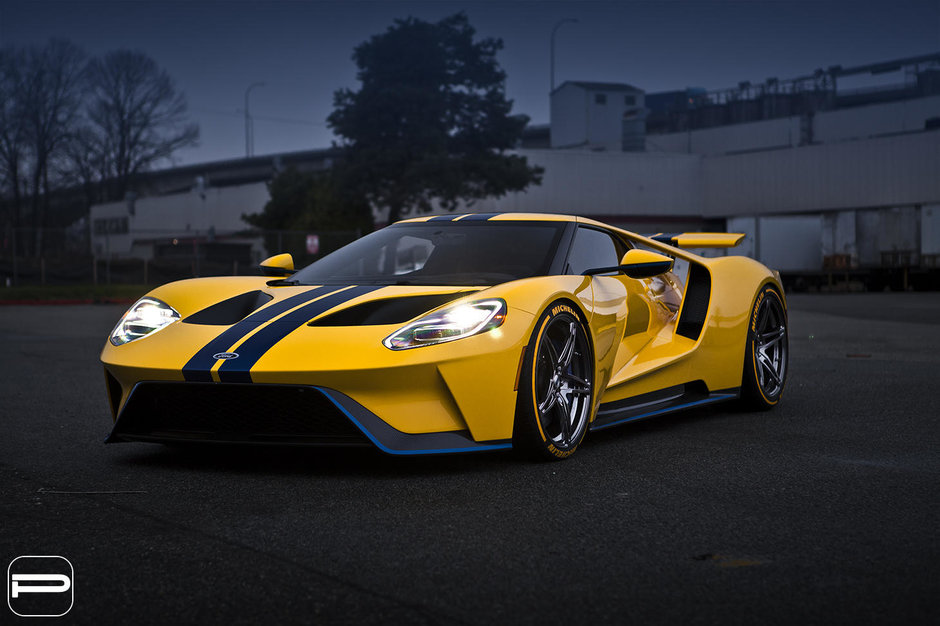 Ford GT cu jante PUR