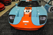 Ford GT Heritage Edition cu 18 km la bord