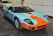 Ford GT Heritage Edition cu 18 km la bord