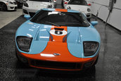 Ford GT Heritage Edition cu 18 km la bord