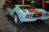 Ford GT Heritage Edition cu 18 km la bord