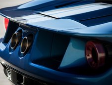 Ford GT vandut la licitatie