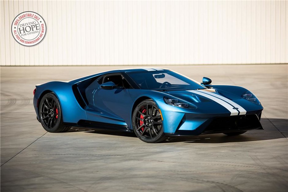 Ford GT vandut la licitatie