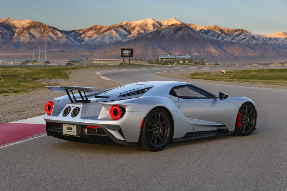 Ford GT