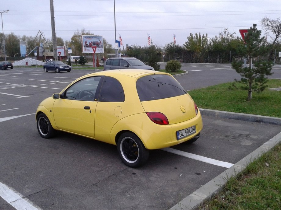 Ford KA mustangu'