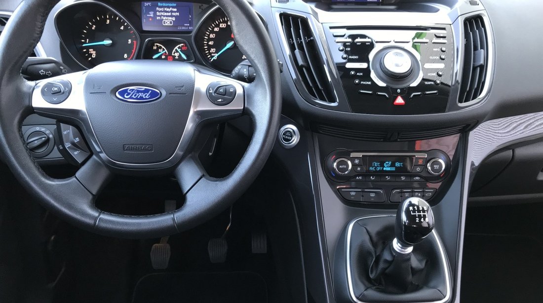 Ford Kuga 2.0 TDCi 2013
