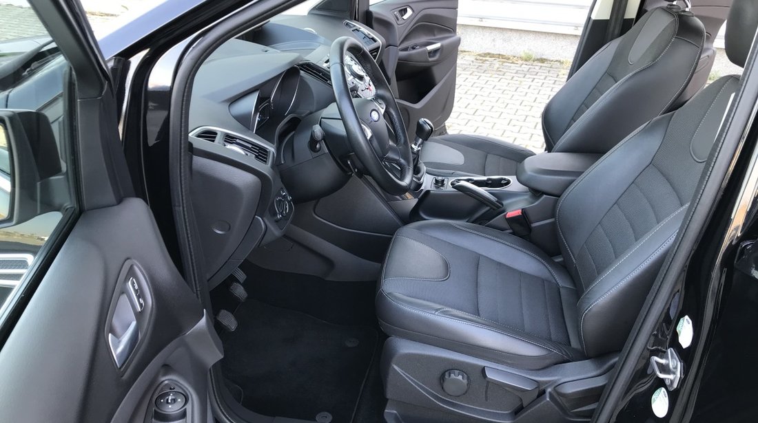 Ford Kuga 2.0 TDCi 2013