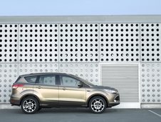 Ford Kuga - Galerie Foto