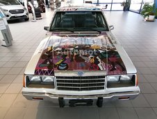 Ford LTD pictat de vanzare