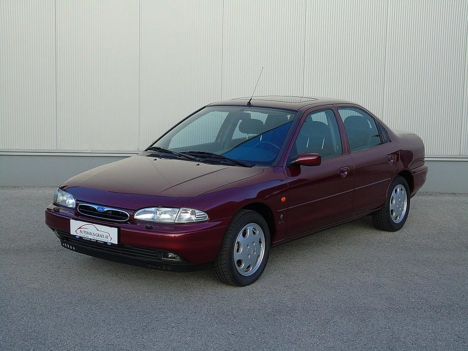 Ford Mondeo cu 662 km la bord