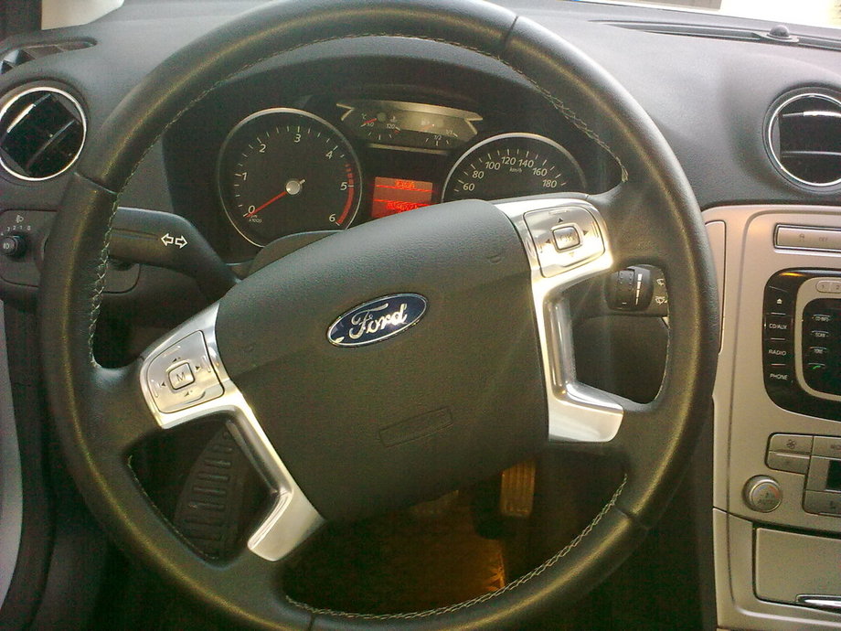 Ford Mondeo plus