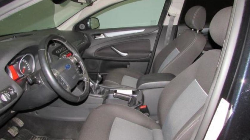 Ford Mondeo Turnier 2.0 TDCi Trend 140 CP 2012