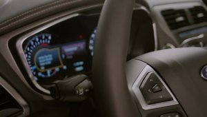 Ford Mondeo Vignale - Trailer Oficial