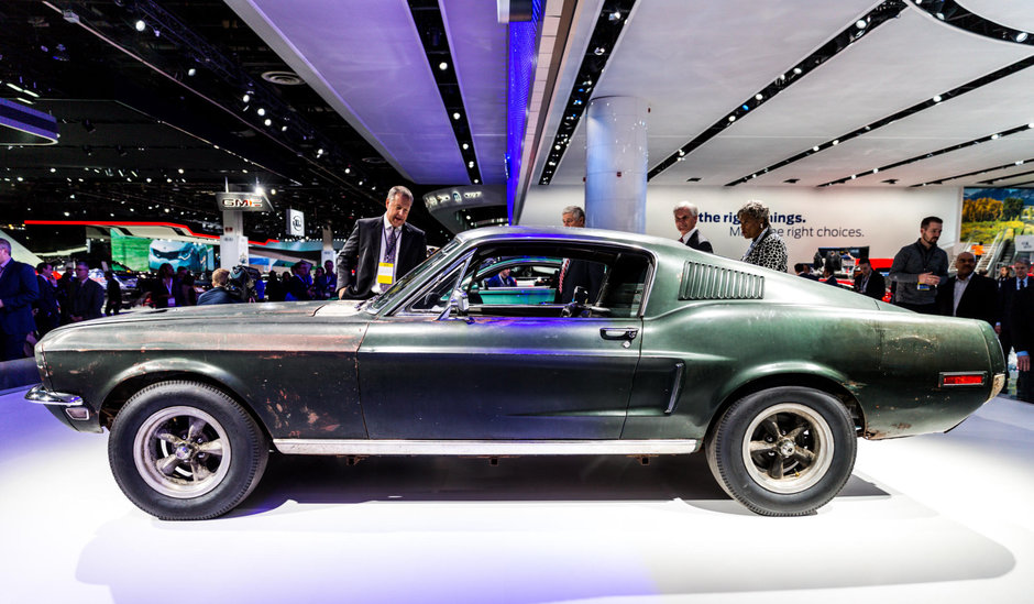 Ford Mustang Bullitt - Noi Poze Reale