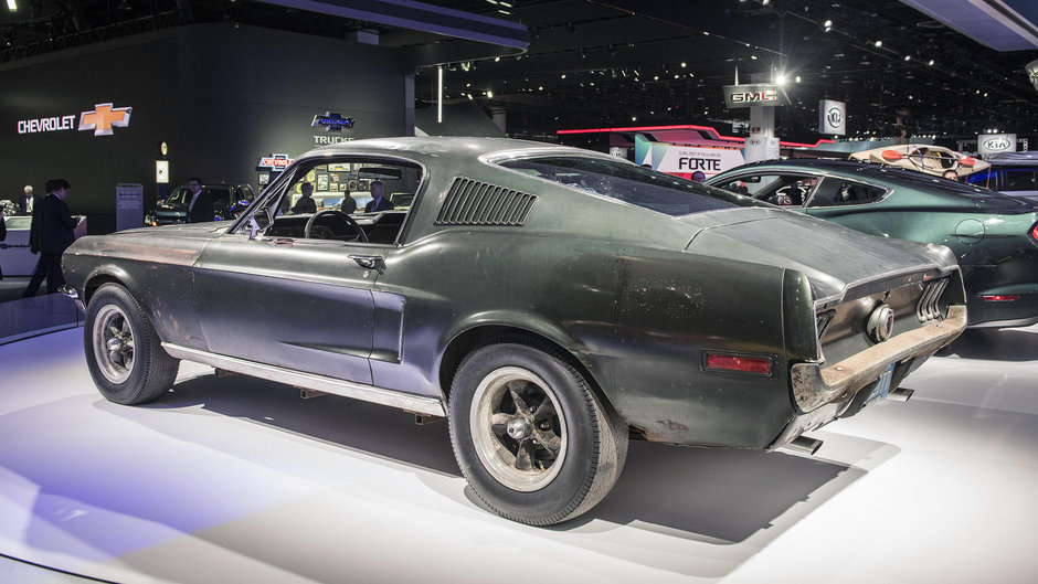 Ford Mustang Bullitt - Poze Reale