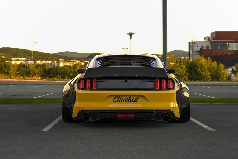 Ford Mustang by Clinched