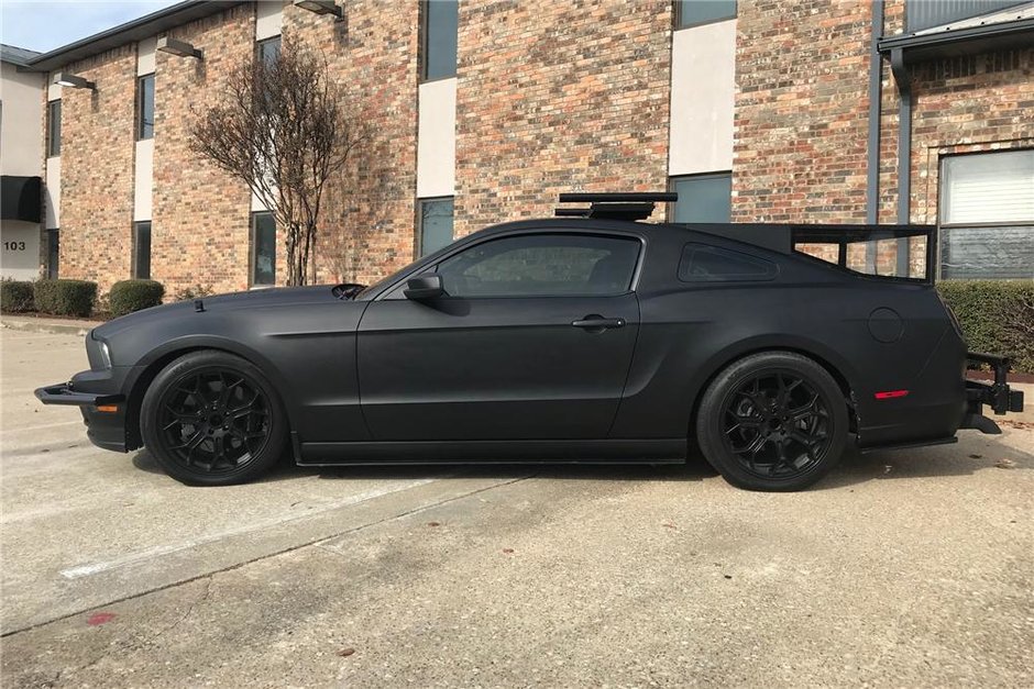 Ford Mustang camera car