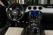 Ford Mustang Coupe Ice White