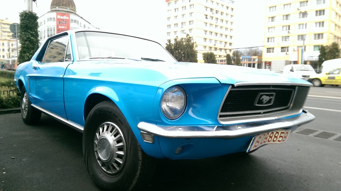 Ford Mustang cp 2000