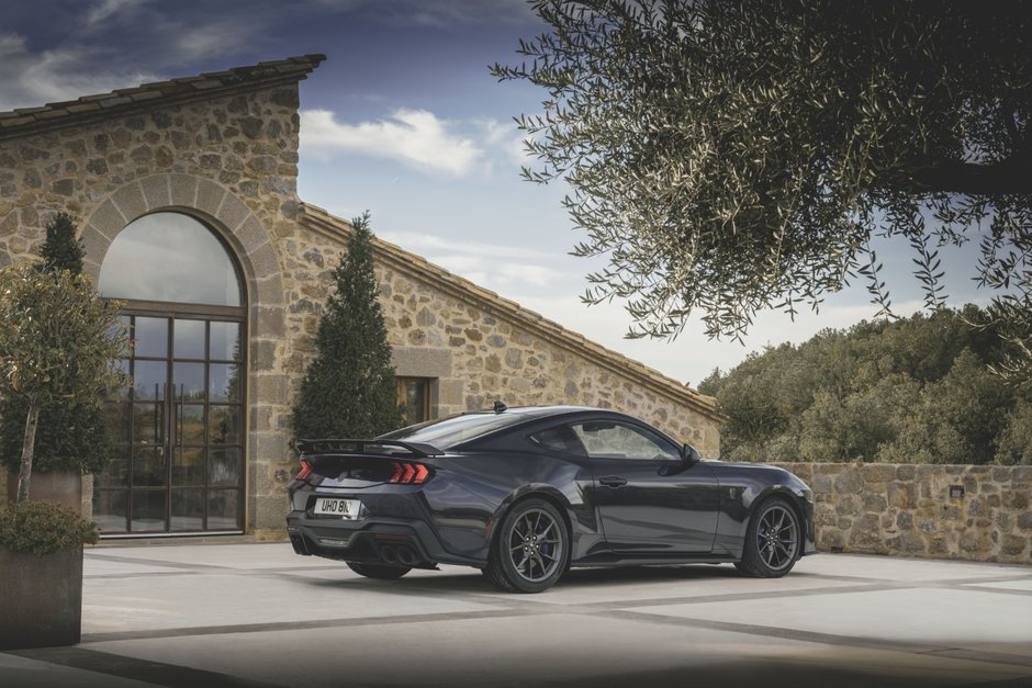 Ford Mustang Dark Horse - Versiunea europeana