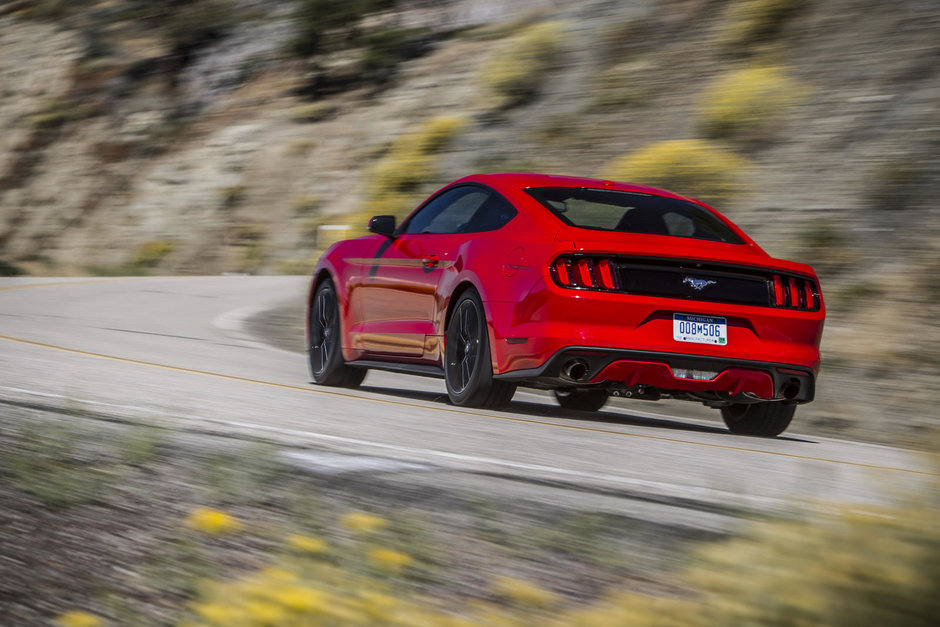 Ford Mustang de 727 CP